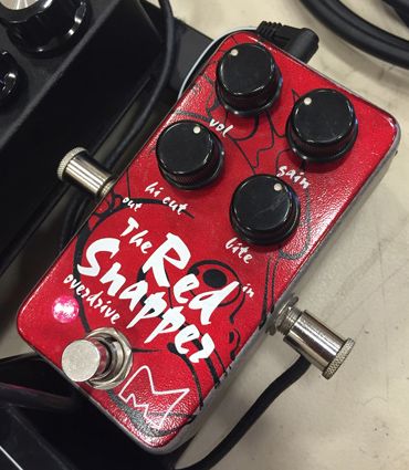 Menatone Red Snapper Custom Shop - small box original throw